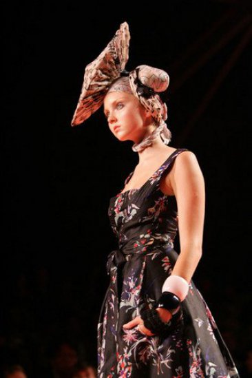 Christian Lacroix, Ready-to-Wear Spring/Summer 2008: 