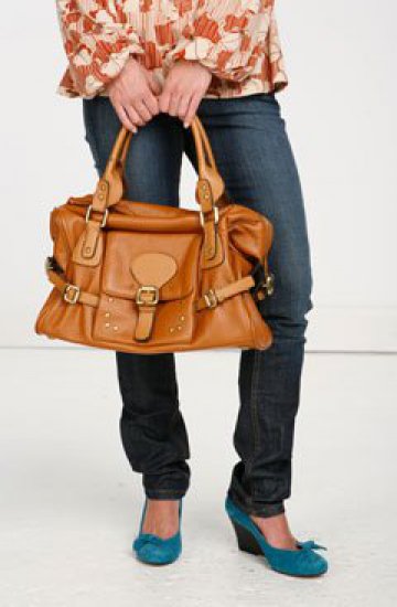 Doctor Bag от Urban Outfitters ($68)