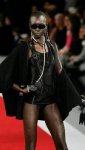 Неделя Моды в Париже:  чувственность от  Chanel
