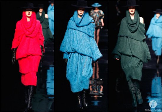 Kenzo. 
С помощью вязаных костюмов, в этой коллекции были созданы объемные и легкие силуэты.