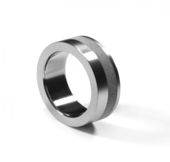 кольцо с бетоном внутри