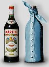 Герой светских раутов, король ночной жизни и символ стиля  – MARTINI – решает переодеться.